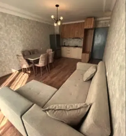 ქირავდება 2 ოთახიანი ბინა 45მ² 7/12 სართ თბილისი