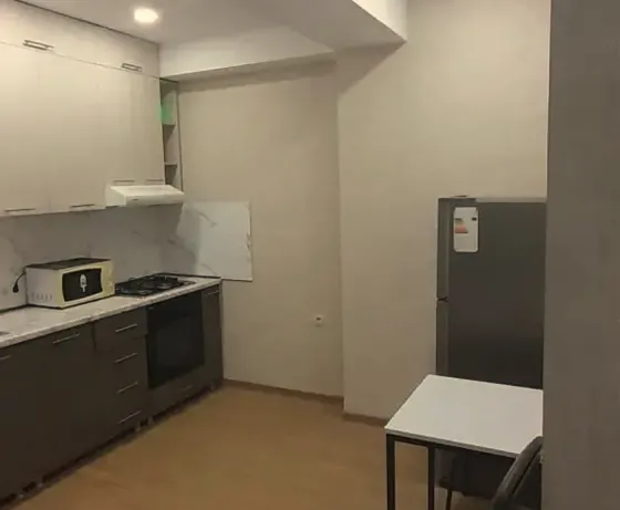 ქირავდება 2 ოთახიანი ბინა 60მ² 12/18 სართ თბილისი