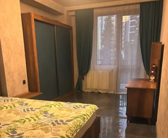 ქირავდება 3 ოთახიანი ბინა 70მ² 1/4 სართ თბილისი