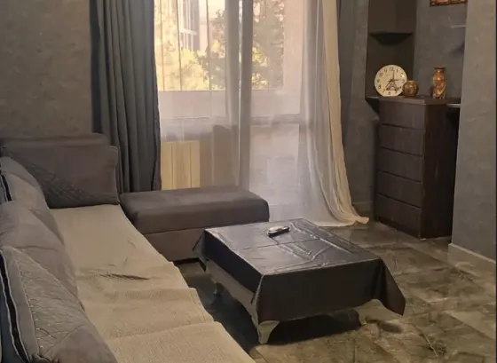 ქირავდება 3 ოთახიანი ბინა 70მ² 1/4 სართ თბილისი