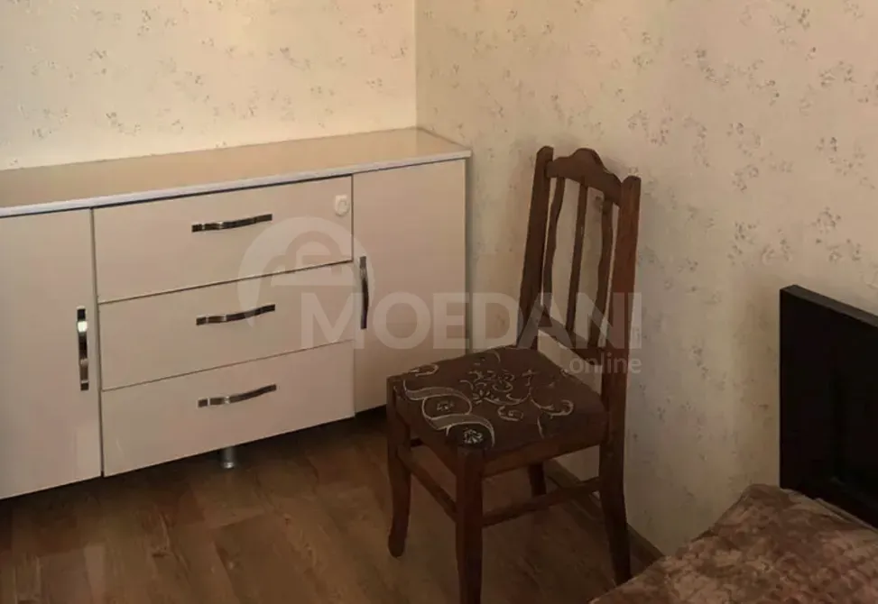 Сдам 2-комн. квартиру 45м² 2/9 эт. Тбилиси - изображение 4