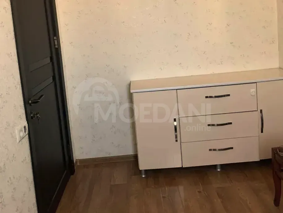Сдам 2-комн. квартиру 45м² 2/9 эт. Тбилиси - изображение 5