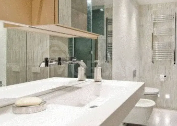 ქირავდება 4 ოთახიანი ბინა 130მ² 4/12 სართ თბილისი - photo 4