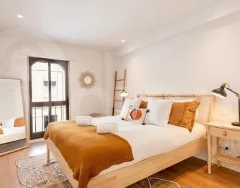 Сдам 5-комн. квартиру 185м² 6/12 эт. Тбилиси - изображение 1