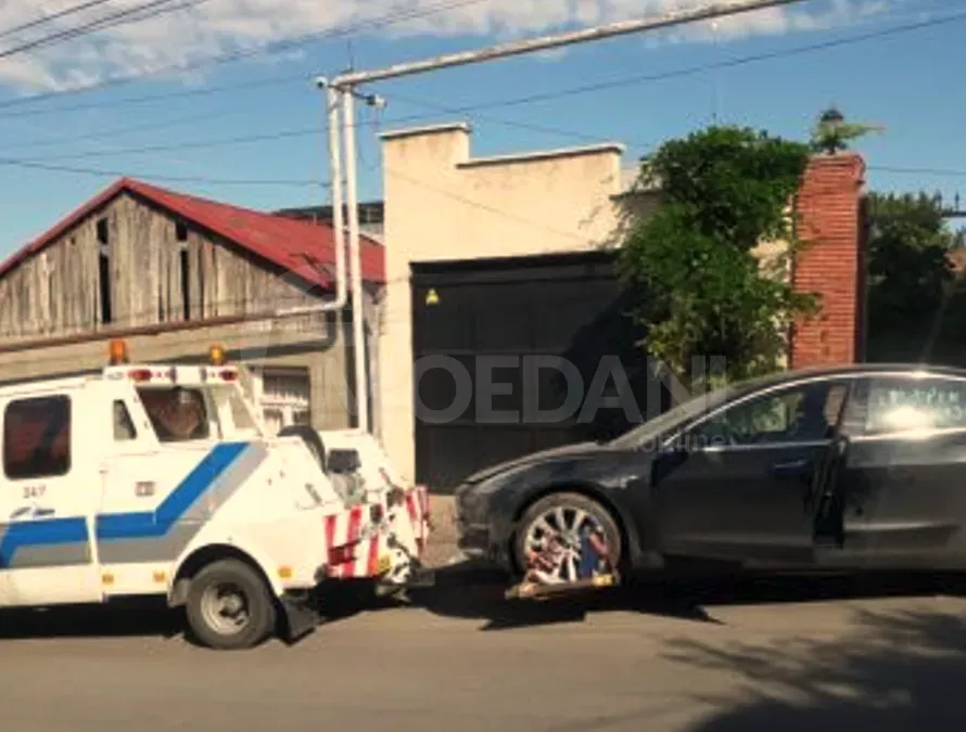 Ევაკუატორი ამწე ლიფტი/ცხვირ–ამწე 24/24 თბილისი - photo 6