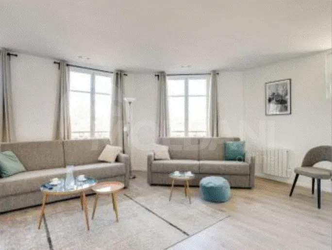 Apartments For Rent three-room 114м² 5/8 floor Tbilisi - photo 1