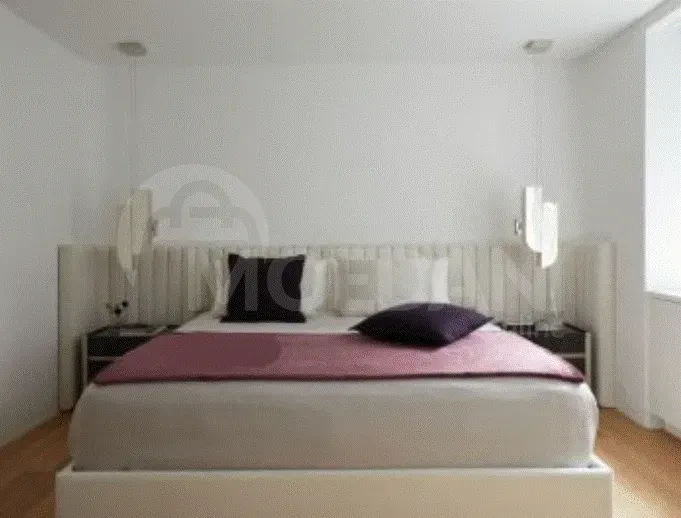 Apartments For Rent three-room 142м² 5/10 floor Tbilisi - photo 1