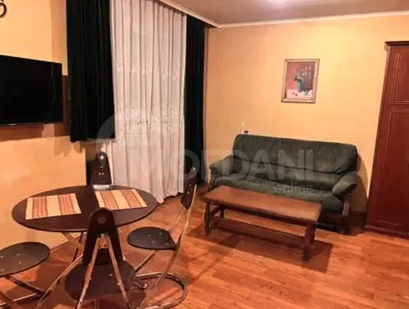 Сдам 1-комн. квартиру 40м² 5/8 эт. Тбилиси - изображение 1