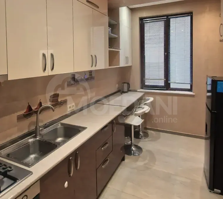 ქირავდება 2 ოთახიანი ბინა 60მ² 2/11 სართ თბილისი - photo 4