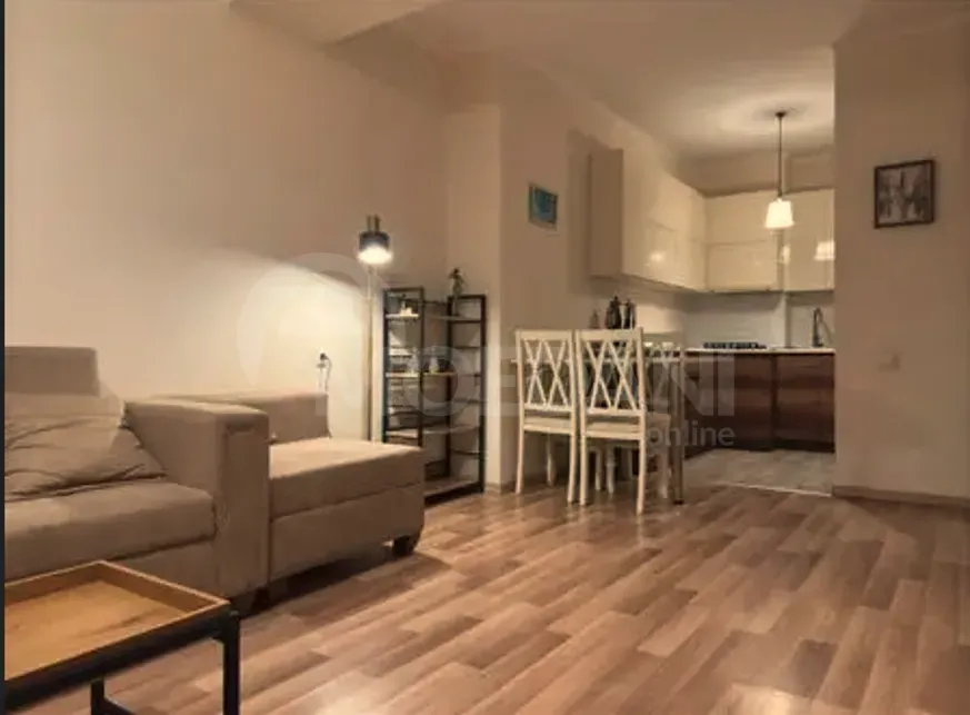 ქირავდება 3 ოთახიანი ბინა 70მ² 2/16 სართ თბილისი - photo 1