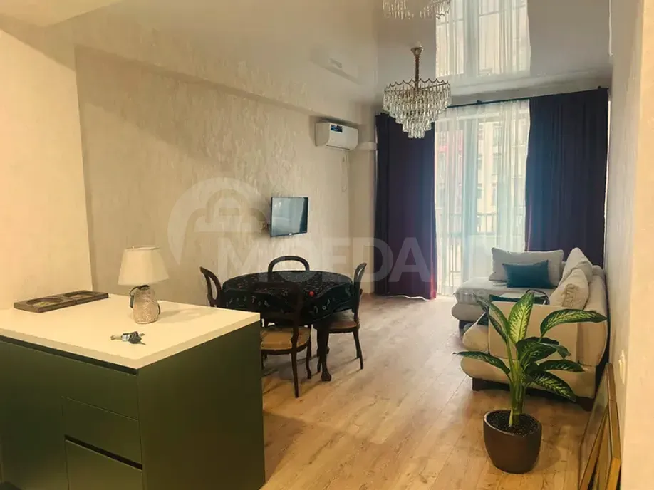 Сдам 2-комн. квартиру 60м² 6/13 эт. Тбилиси - изображение 1