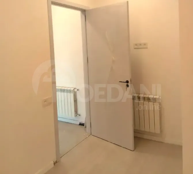 Продам 2-к. квартиру 39м² 13/14 эт. Тбилиси - изображение 8