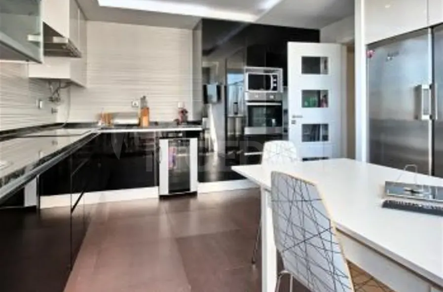 Apartments For Rent three-room 128м² 8/18 floor Tbilisi - photo 3