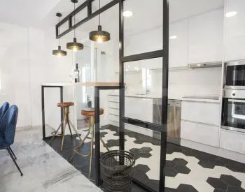 Apartments For Rent four-room 110м² 2/8 floor Tbilisi - photo 1