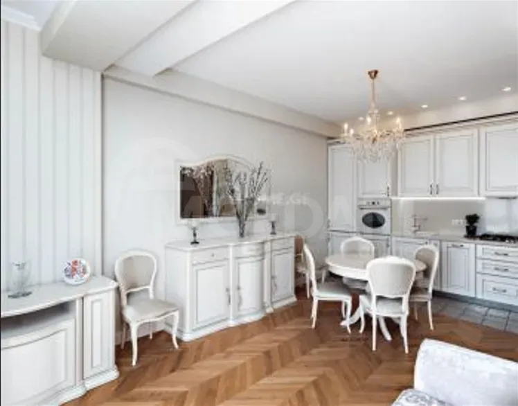 ქირავდება 3 ოთახიანი ბინა 120მ² 4/5 სართ თბილისი - photo 1