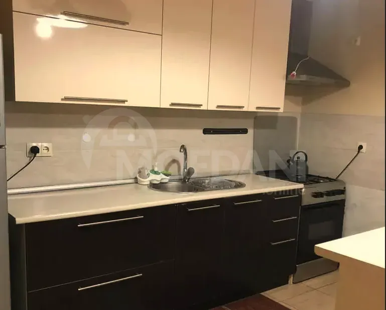 Продам 2-комн. квартиру 57м² 2/16 эт. Тбилиси - изображение 2