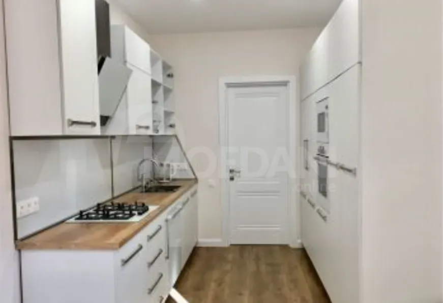 Apartments For Rent three-room 135м² 3/5 floor Tbilisi - photo 1