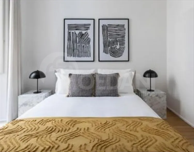 Сдам 5-комн. квартиру 240м² 8/15 эт. Тбилиси - изображение 1