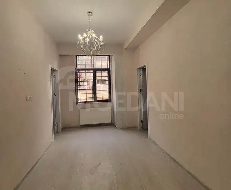 იყიდება 3 ოთახიანი ბინას 70მ² 1/12 სართ თბილისი - photo 5