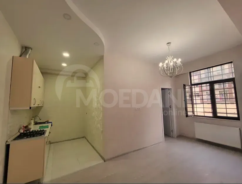 იყიდება 3 ოთახიანი ბინას 70მ² 1/12 სართ თბილისი - photo 3