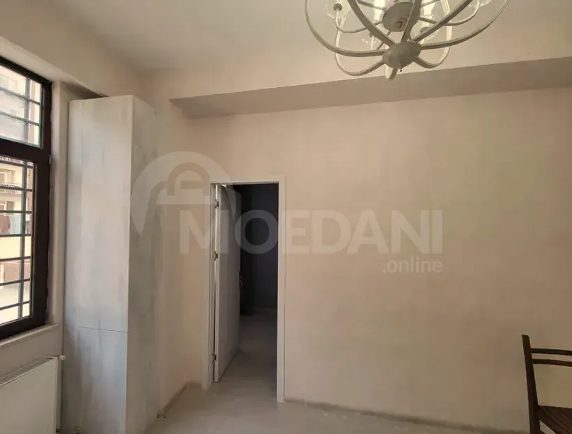 იყიდება 3 ოთახიანი ბინას 70მ² 1/12 სართ თბილისი - photo 4