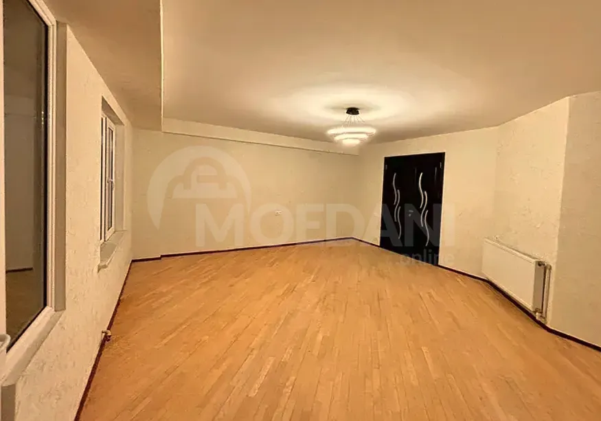 იყიდება 3 ოთახიანი ბინას 105მ² 2/16 სართ თბილისი - photo 2