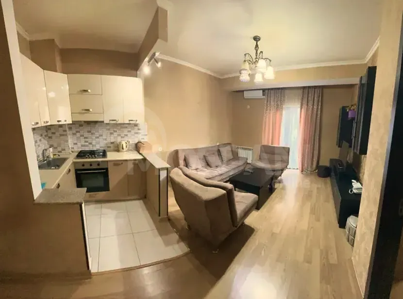 ქირავდება 4 ოთახიანი ბინა 100მ² 2/2 სართ თბილისი - photo 1