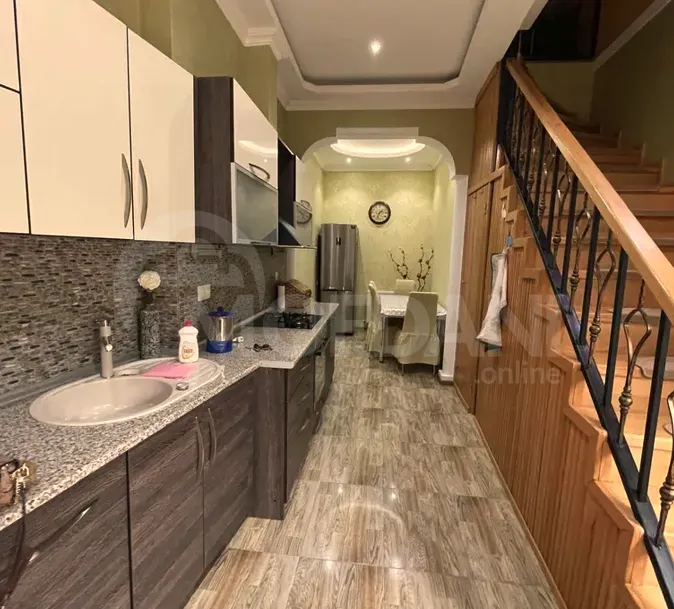 Сдам 2-комн. квартиру 75м² 2/2 эт. Тбилиси - изображение 1