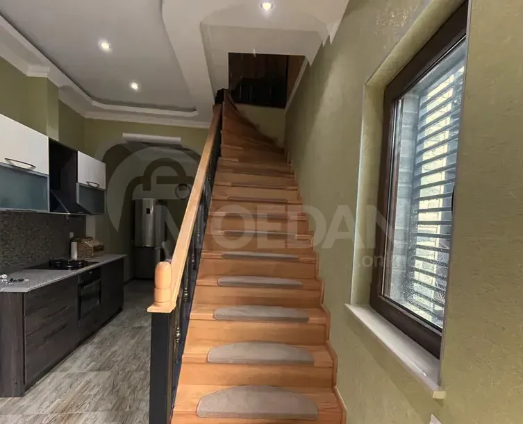 Сдам 2-комн. квартиру 75м² 2/2 эт. Тбилиси - изображение 4