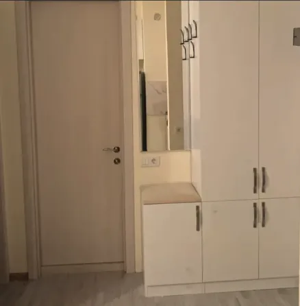 ქირავდება 2 ოთახიანი ბინა 55მ² 5/12 სართ თბილისი