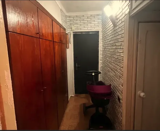 ქირავდება 3 ოთახიანი ბინა 98მ² 1/5 სართ თბილისი