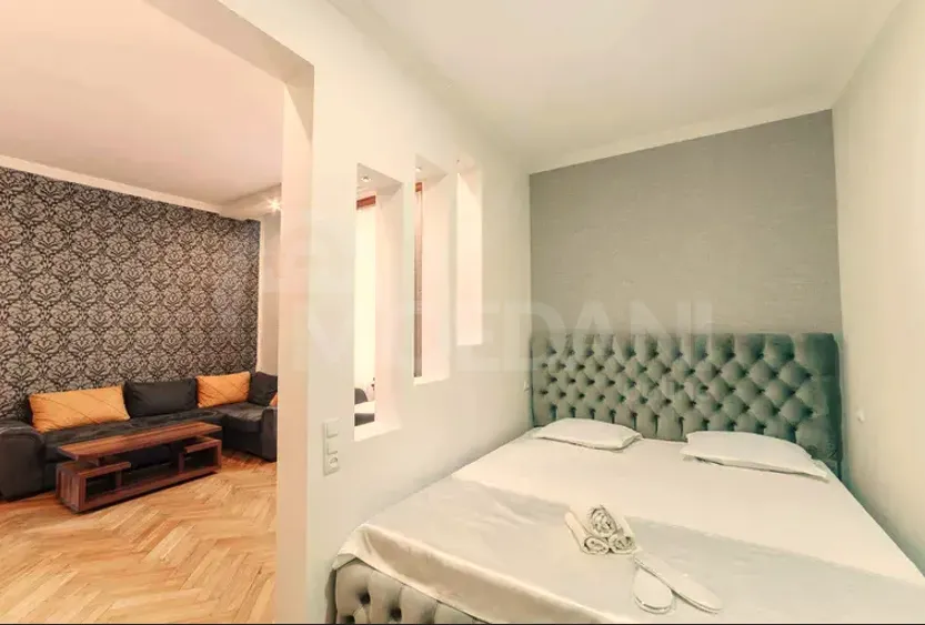 Сдам 1-комн. квартиру 55м² 2/2 эт. Тбилиси - изображение 1