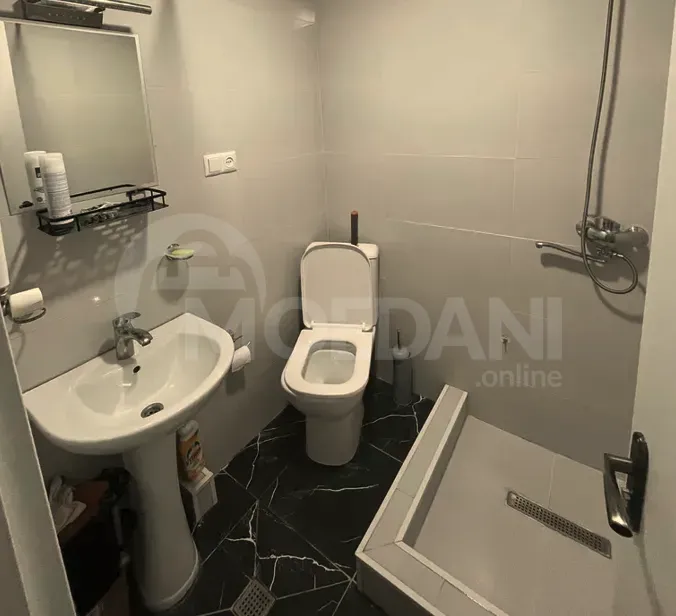 Сдам 1-комн. квартиру 55м² 2/2 эт. Тбилиси - изображение 7