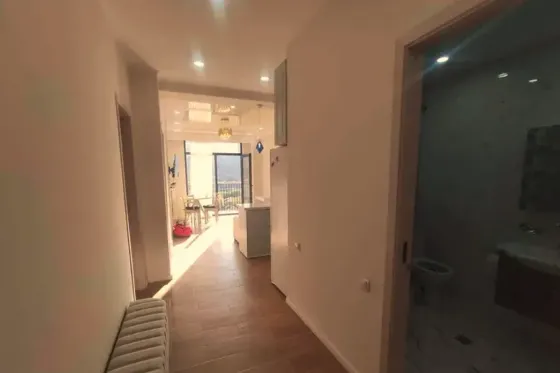 ქირავდება 3 ოთახიანი ბინა 62მ² 8/10 სართ თბილისი