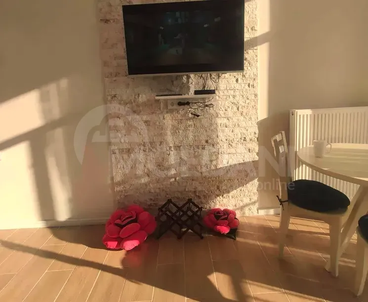 Apartments For Rent three-room 62м² 8/10 floor Tbilisi - photo 2