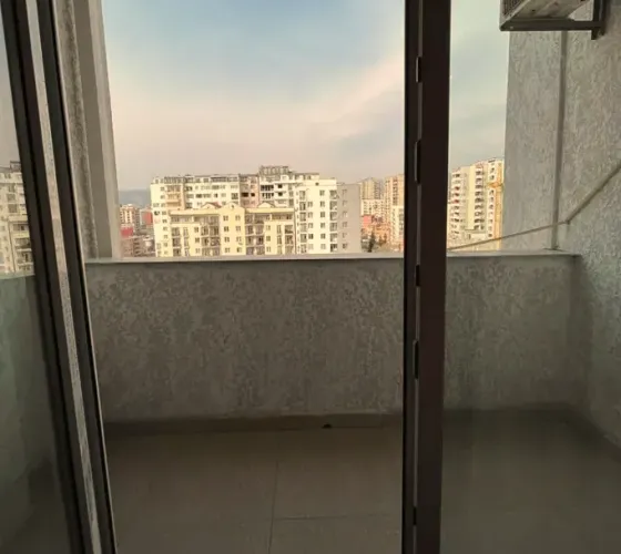 ქირავდება 2 ოთახიანი ბინა 65მ² 12/12 სართ თბილისი