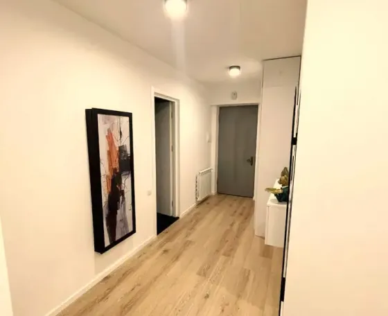 ქირავდება 3 ოთახიანი ბინა 100მ² 6/10 სართ თბილისი