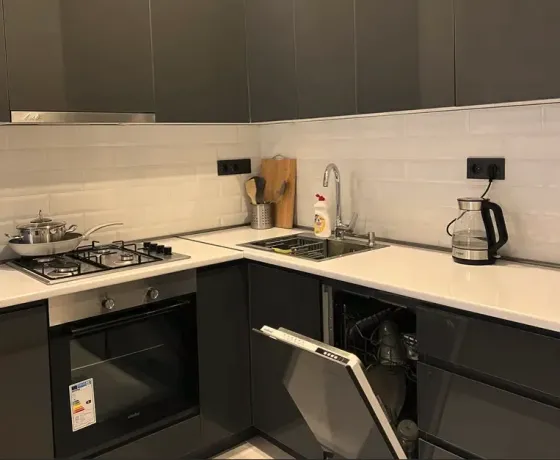 ქირავდება 2 ოთახიანი ბინა 70მ² 2/7 სართ თბილისი