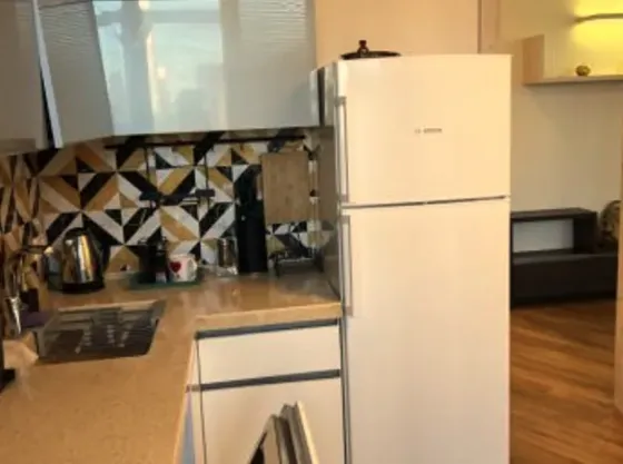 ქირავდება 3 ოთახიანი ბინა 80მ² 6/10 სართ თბილისი