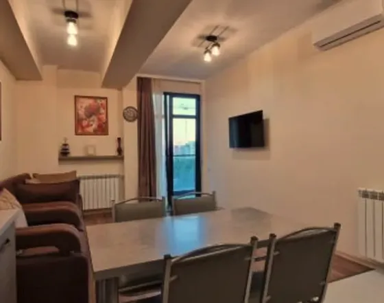 ქირავდება 3 ოთახიანი ბინა 80მ² 7/23 სართ თბილისი