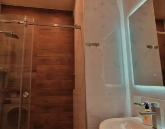 ქირავდება 3 ოთახიანი ბინა 80მ² 7/23 სართ თბილისი