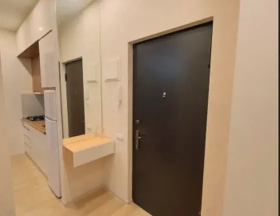 ქირავდება 2 ოთახიანი ბინა 50მ² 12/18 სართ თბილისი