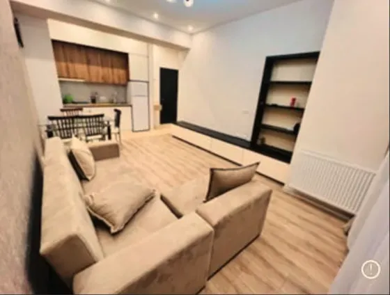 ქირავდება 2 ოთახიანი ბინა 50მ² 12/18 სართ თბილისი