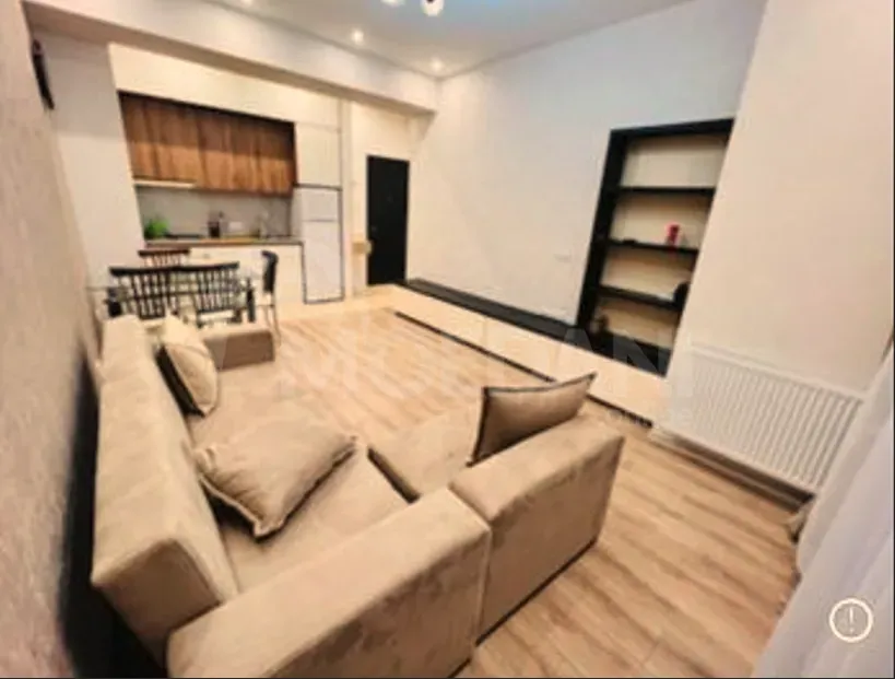 ქირავდება 2 ოთახიანი ბინა 50მ² 12/18 სართ თბილისი - photo 1