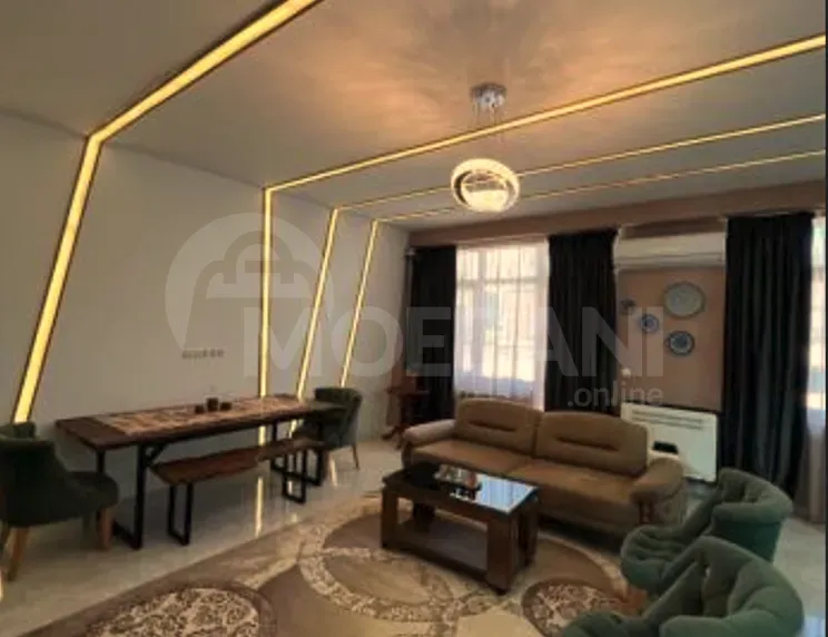 ქირავდება 3 ოთახიანი ბინა 100მ² 11/15 სართ თბილისი - photo 1