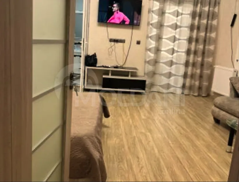 Сдам 2-комн. квартиру 50м² 2/2 эт. Тбилиси - изображение 3