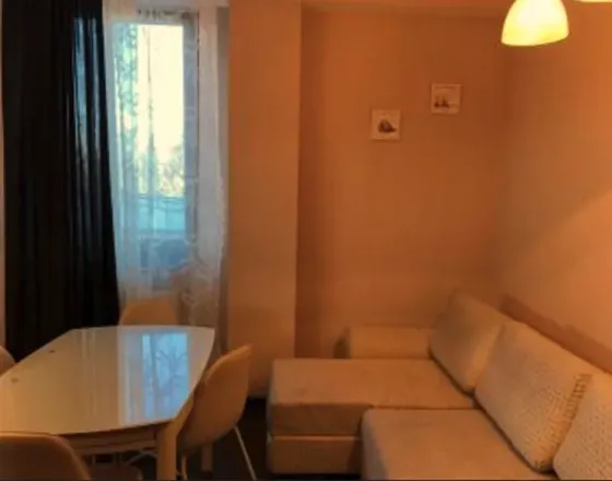 ქირავდება 3 ოთახიანი ბინა 115მ² 3/12 სართ თბილისი