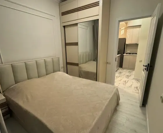 ქირავდება 3 ოთახიანი ბინა 79მ² 4/21 სართ თბილისი