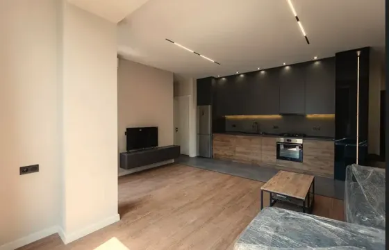 ქირავდება 3 ოთახიანი ბინა 70მ² 2/7 სართ თბილისი