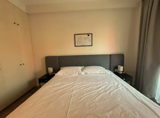 ქირავდება 2 ოთახიანი ბინა 60მ² 3/5 სართ თბილისი